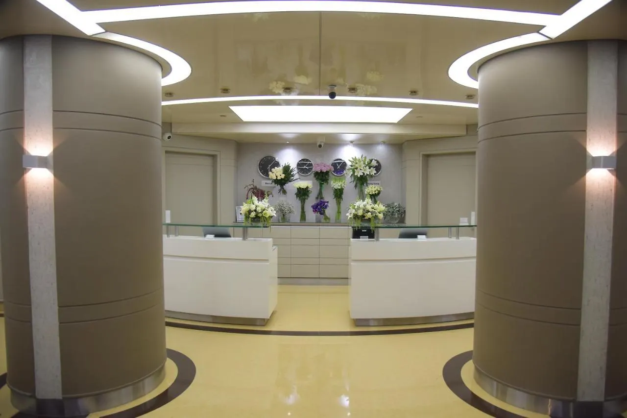 Отель Ramada By Wyndham Downtown Бейрут