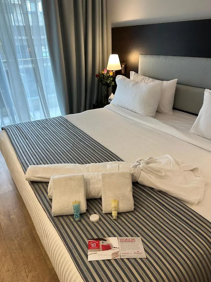 Отель Ramada By Wyndham Downtown Бейрут 4*,