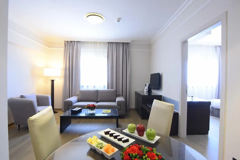 Ramada By Wyndham Downtown Beirut Hotel 4*,